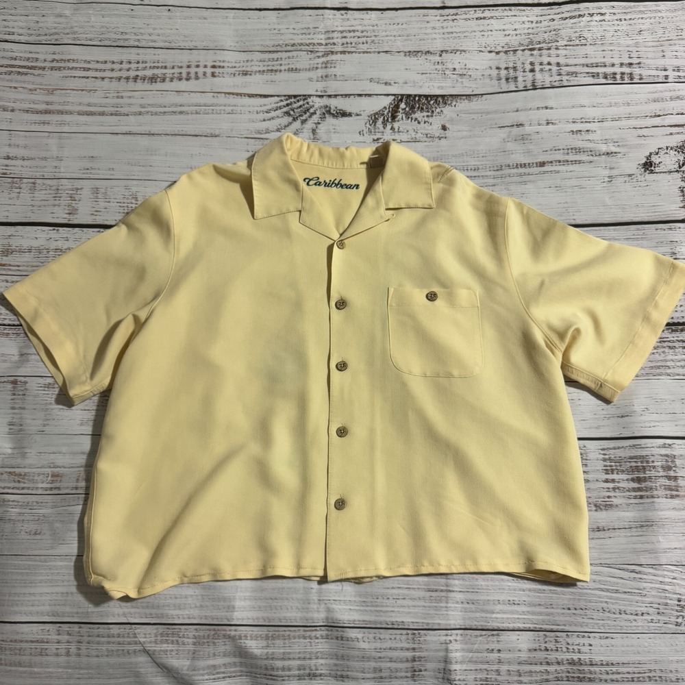 Caribbean Cream Embroidered Parrot Cruise Short Sleeve Shirt Men's L (Short)